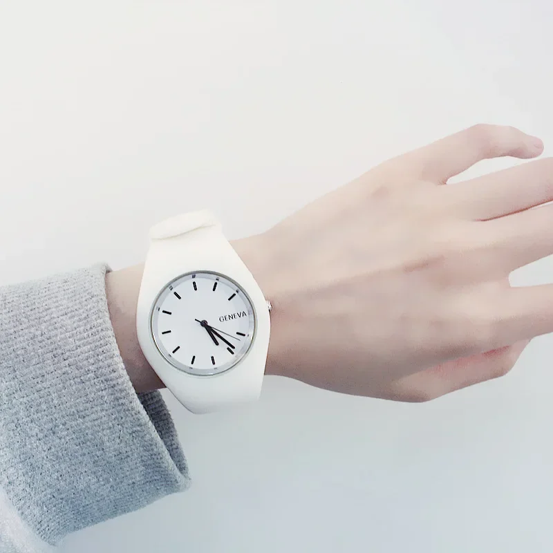 Montre homme femme couleur crè - Silicone Band Women avis et prix